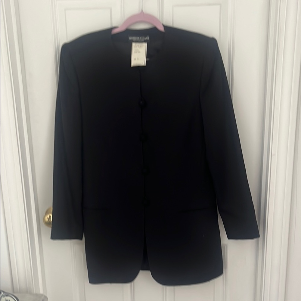 Women’s Bernard Holtzman 4 button jewel neck black wool jacket. Size 10